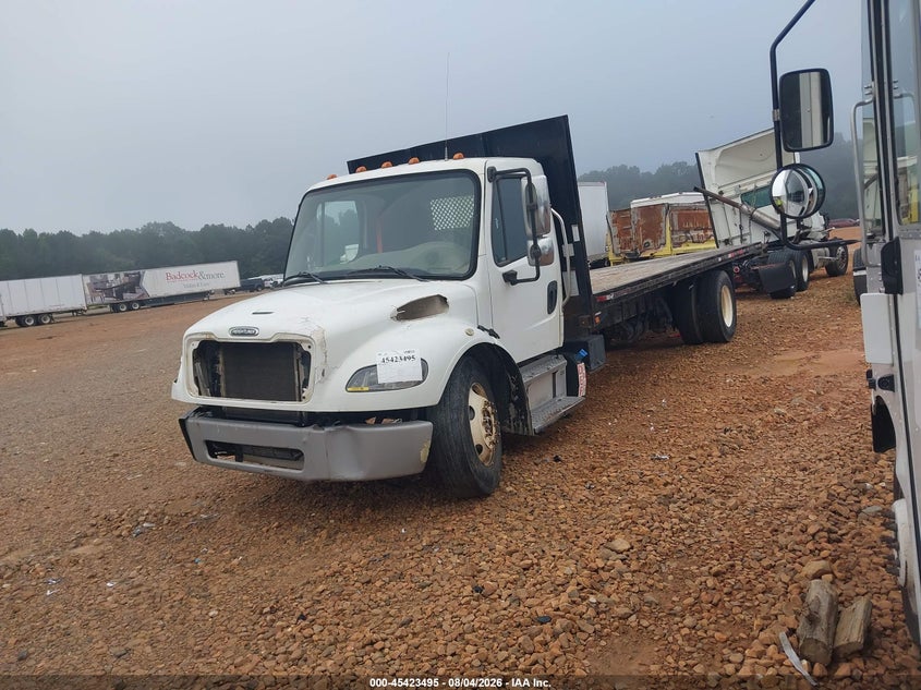 2015 Freightliner M2 106 VIN 3ALACWDT2FDGJ3246 IAAI salvage auction — FRONT END, Salvage (Idaho), sold $2,050 on 2026-08-13 (photo 2)