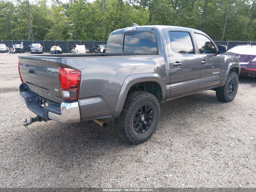 2018 Toyota Tacoma VIN 5TFAZ5CN2JX061812 IAAI salvage auction — FRONT END, Salvage (South Carolina), sold $4,950 on 2026-07-29 (photo 4)