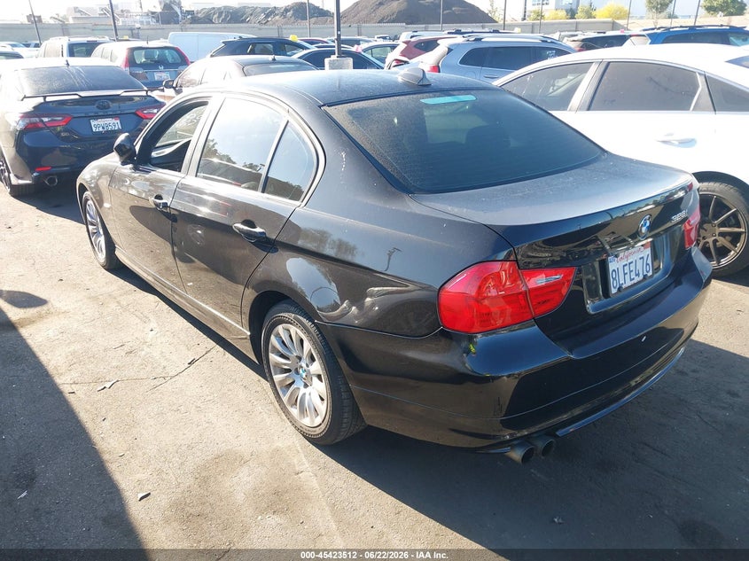 2009 BMW 3 series VIN WBAPH53549A438407 IAAI salvage auction — VANDALISM, Salvage Certificate (California), sold $375 on 2026-07-10 (photo 3)