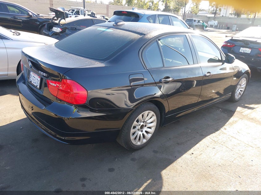 2009 BMW 3 series VIN WBAPH53549A438407 IAAI salvage auction — VANDALISM, Salvage Certificate (California), sold $375 on 2026-07-10 (photo 4)