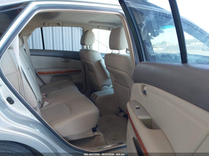 2006 Lexus Rx VIN JTJHA31U660104680 IAAI salvage auction — NORMAL WEAR, Clear - Dealer Only (California), sold $775 on 2026-07-14 (photo 8)
