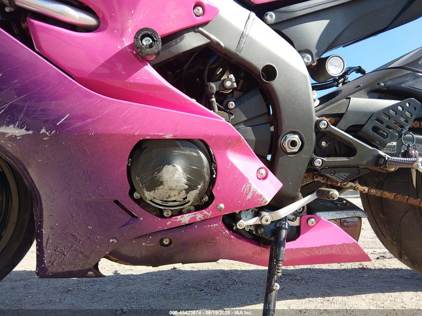 2020 Yamaha Yzf VIN JYARJ28E7LA007019 IAAI salvage auction — LEFT & RIGHT, Salvage (Nebraska), sold $3,000 on 2026-07-29 (photo 9)