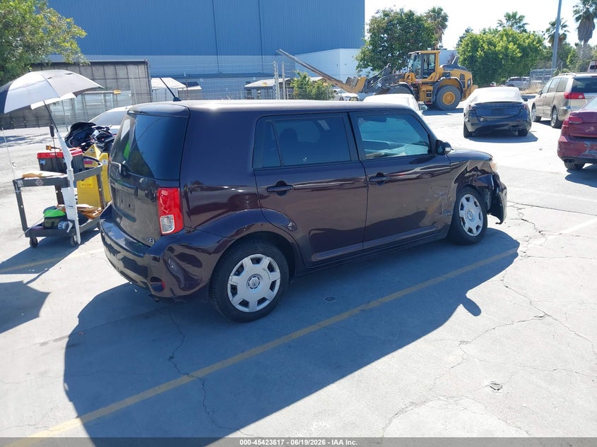 2012 Scion Xb VIN JTLZE4FE0CJ018553 IAAI salvage auction — RIGHT FRONT, Salvage (California), sold $750 on 2026-07-13 (photo 4)