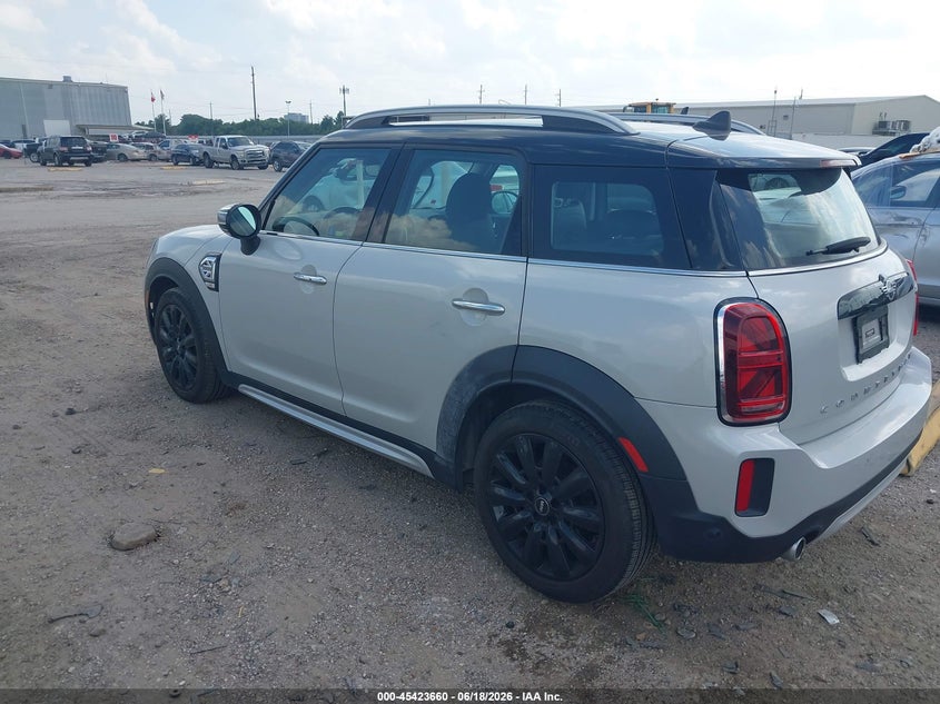 2022 Mini Countryman VIN WMZ53BR07N3N95334 IAAI salvage auction — WATER/FLOOD, Salvage Title, sold $6,100 on 2026-08-06 (photo 3)