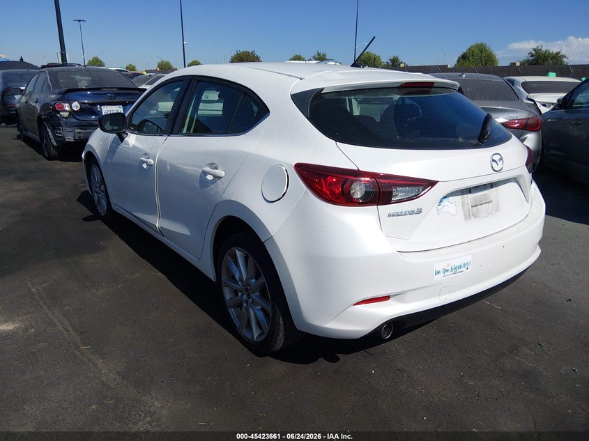 2017 Mazda 3 VIN 3MZBN1L77HM103804 IAAI salvage auction — RIGHT FRONT, Wait Title, sold $4,050 on 2026-08-30 (photo 3)