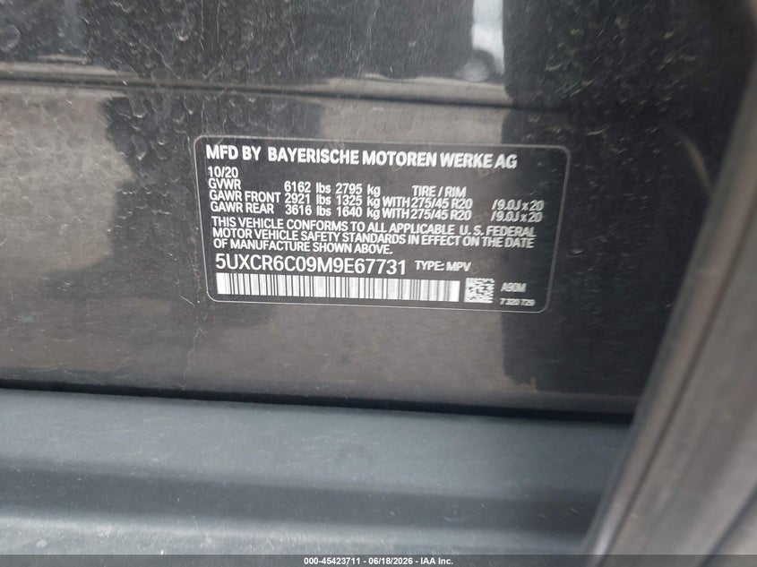 2021 BMW X5 VIN 5UXCR6C09M9E67731 IAAI salvage auction — RIGHT FRONT, Salvage Title, sold $17,600 on 2026-07-14 (photo 9)