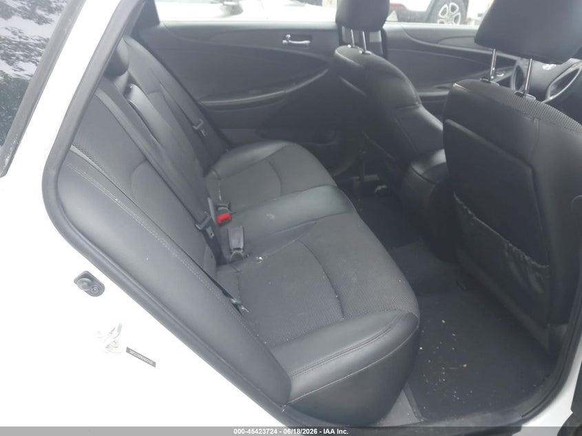 2013 Hyundai Sonata VIN 5NPEC4AB9DH642407 IAAI salvage auction — NORMAL WEAR, Clear (North Carolina), sold $325 on 2026-07-30 (photo 8)