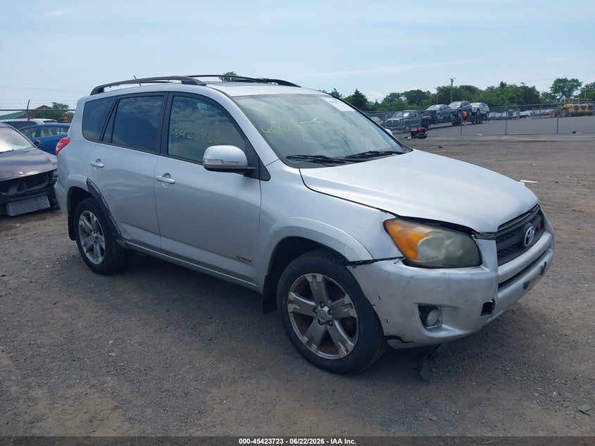 2009 Toyota Rav 4 VIN JTMBK32V095083040 IAAI salvage auction — NORMAL WEAR, Clear (Virginia), sold $1,350 on 2026-07-07 (photo 1)