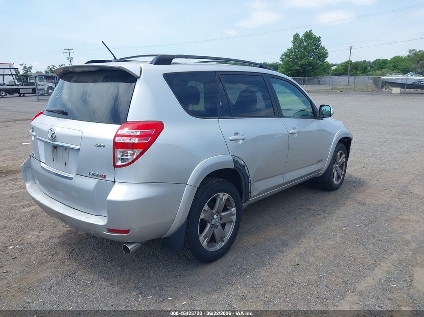 2009 Toyota Rav 4 VIN JTMBK32V095083040 IAAI salvage auction — NORMAL WEAR, Clear (Virginia), sold $1,350 on 2026-07-07 (photo 4)