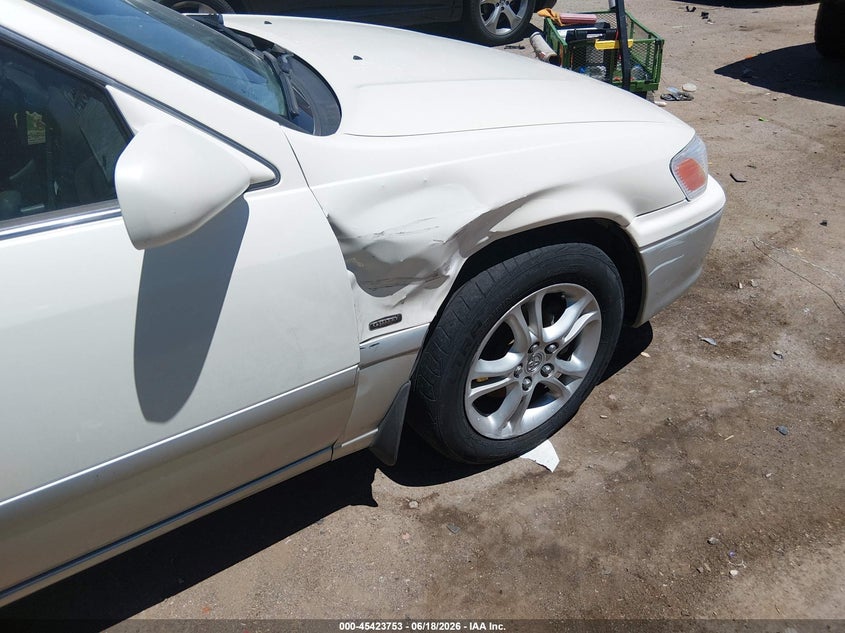 2001 Toyota Camry VIN JT2BG22KX10553988 IAAI salvage auction — RIGHT FRONT, Salvage (Arizona), sold $1,050 on 2026-07-09 (photo 6)