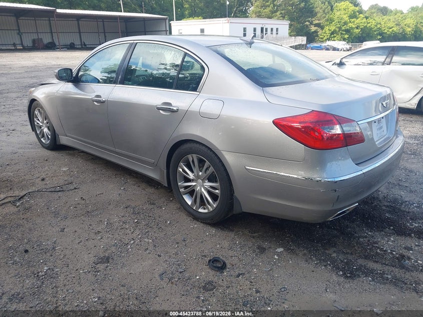 2013 Hyundai Genesis VIN KMHGC4DD3DU213125 IAAI salvage auction — FRONT END, Salvage (Georgia), sold $1,300 on 2026-07-09 (photo 3)