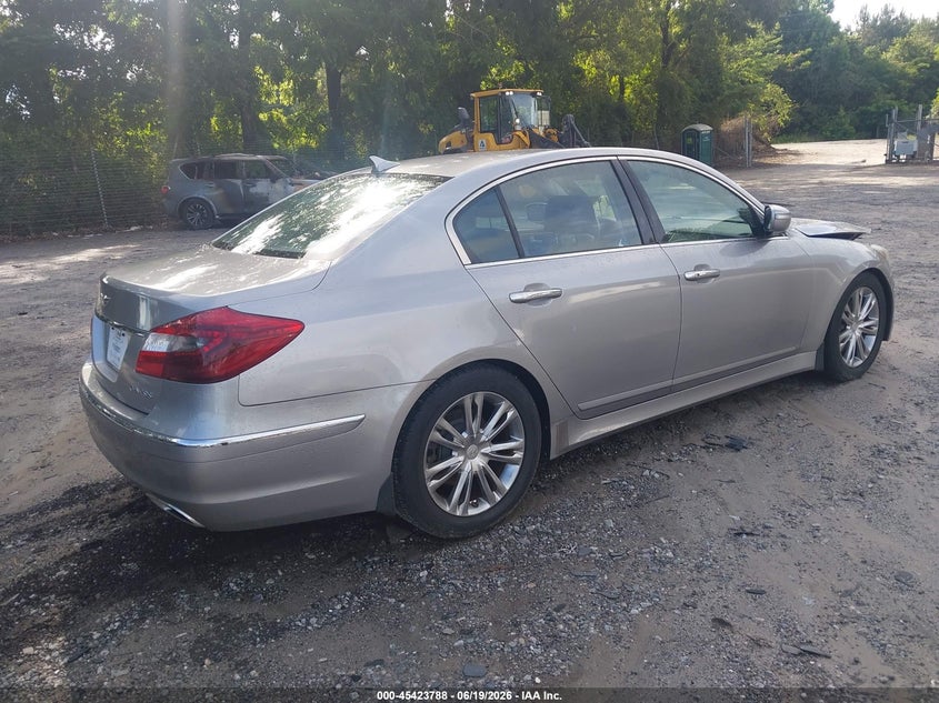 2013 Hyundai Genesis VIN KMHGC4DD3DU213125 IAAI salvage auction — FRONT END, Salvage (Georgia), sold $1,300 on 2026-07-09 (photo 4)