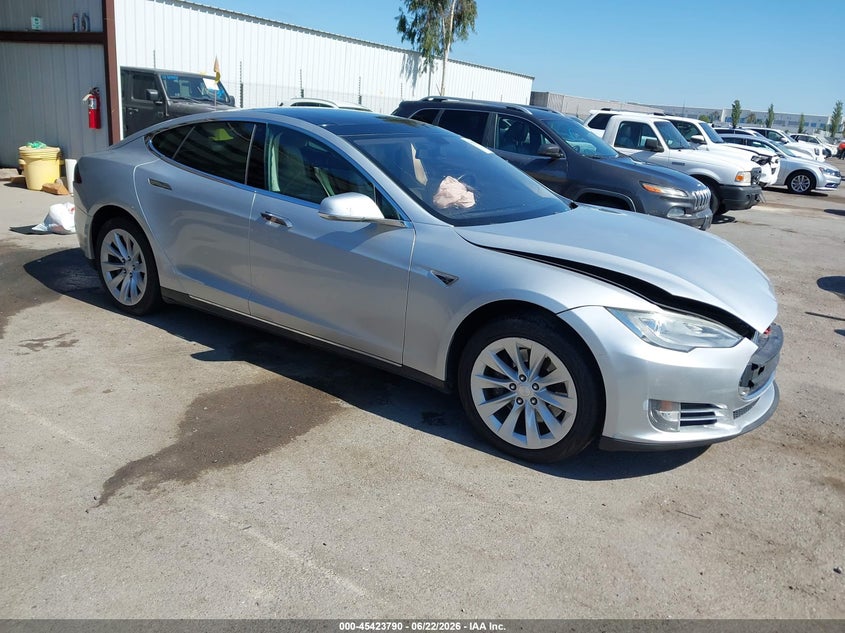 2014 Tesla Model s VIN 5YJSA1H18EFP51512 IAAI salvage auction — FRONT END, Salvage Title, sold $2,775 on 2026-08-01 (photo 1)