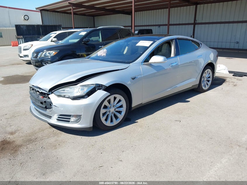 2014 Tesla Model s VIN 5YJSA1H18EFP51512 IAAI salvage auction — FRONT END, Salvage Title, sold $2,775 on 2026-08-01 (photo 2)