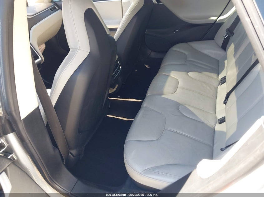 2014 Tesla Model s VIN 5YJSA1H18EFP51512 IAAI salvage auction — FRONT END, Salvage Title, sold $2,775 on 2026-08-01 (photo 8)