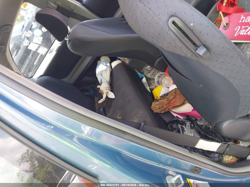 2009 Toyota Yaris VIN JTDJT903795249311 IAAI salvage auction — BIOHAZARD/CHEMICAL, Clear (Virginia), sold $200 on 2026-07-28 (photo 8)