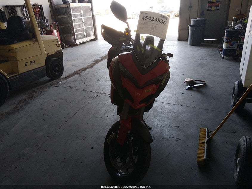 2019 Ducati Multistrada VIN ZDMAAEKW8KB006561 IAAI salvage auction — LEFT SIDE, Salvage (California), sold $5,100 on 2026-07-08 (photo 5)