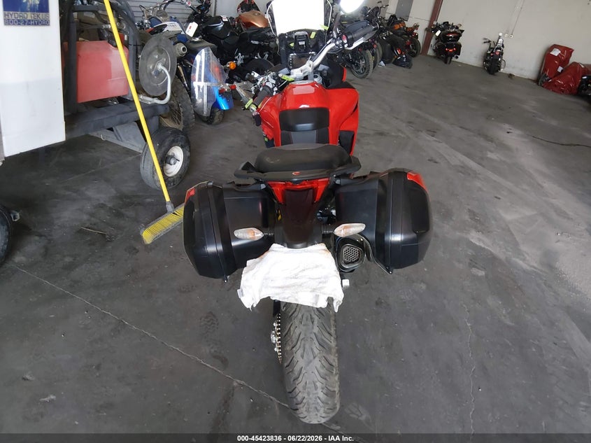 2019 Ducati Multistrada VIN ZDMAAEKW8KB006561 IAAI salvage auction — LEFT SIDE, Salvage (California), sold $5,100 on 2026-07-08 (photo 6)