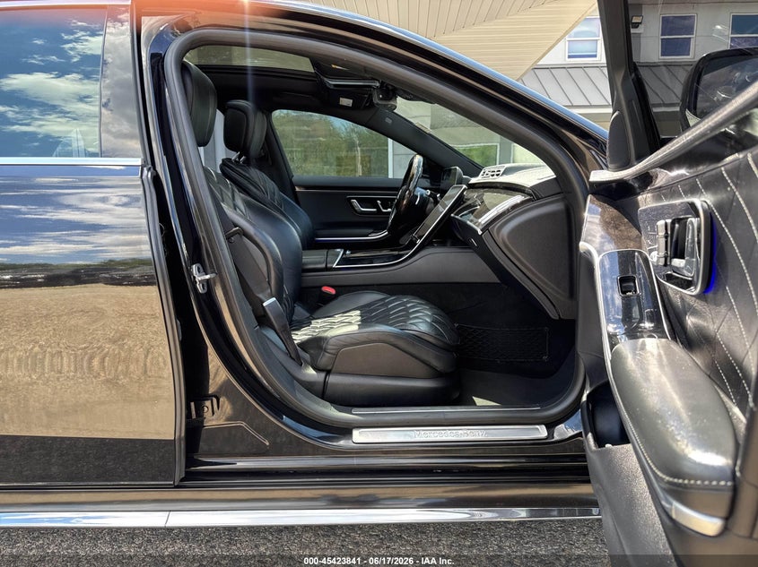 2022 Mercedes-benz S class VIN W1K6G6DB8NA070728 IAAI salvage auction — NORMAL WEAR, Clear (Virginia), sold $42,900 on 2026-07-24 (photo 5)