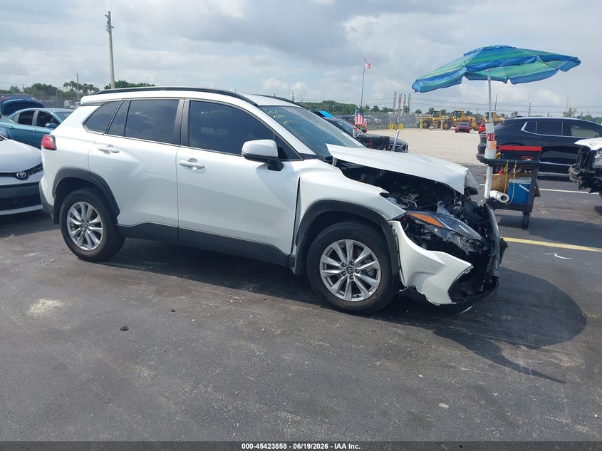 2024 Toyota Corolla cross VIN 7MUCAAAG9RV115675 IAAI salvage auction — FRONT END, Salvage Title, sold $3,550 on 2026-07-23 (photo 1)