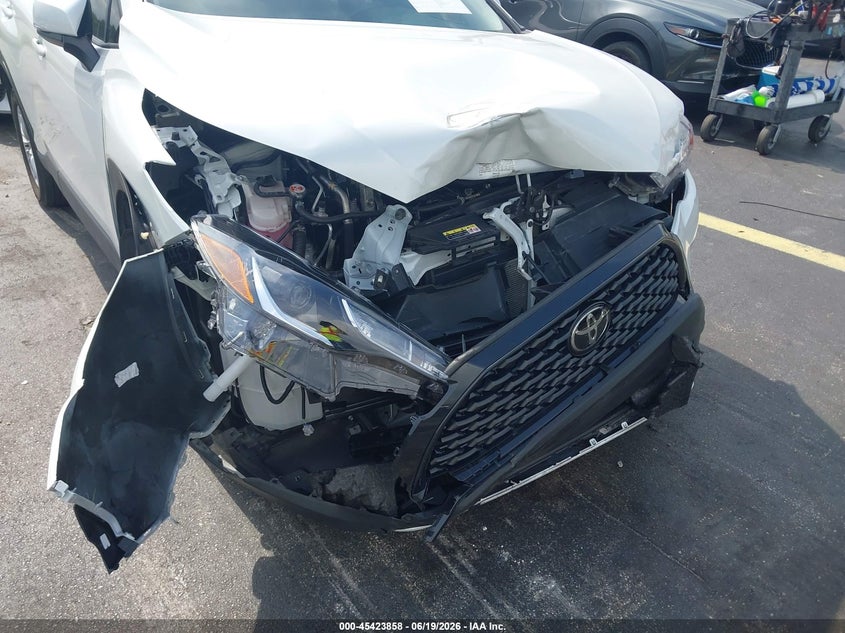 2024 Toyota Corolla cross VIN 7MUCAAAG9RV115675 IAAI salvage auction — FRONT END, Salvage Title, sold $3,550 on 2026-07-23 (photo 6)