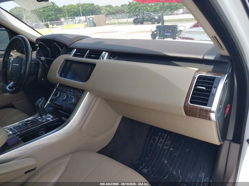 2016 Land rover Range rover sport VIN SALWR2VF8GA556871 IAAI salvage auction — NORMAL WEAR, Clear (North Carolina), sold $6,700 on 2026-07-23 (photo 5)