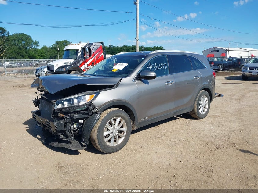 2017 Kia Sorento VIN 5XYPGDA58HG327439 IAAI salvage auction — FRONT END, Clear (Indiana), sold $2,100 on 2026-07-21 (photo 2)