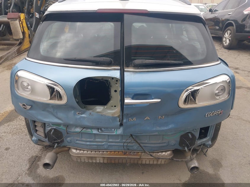 2017 Mini Clubman VIN WMWLU5C53H2E83487 IAAI salvage auction — REAR END, Salvage (California), sold $2,100 on 2026-07-12 (photo 6)