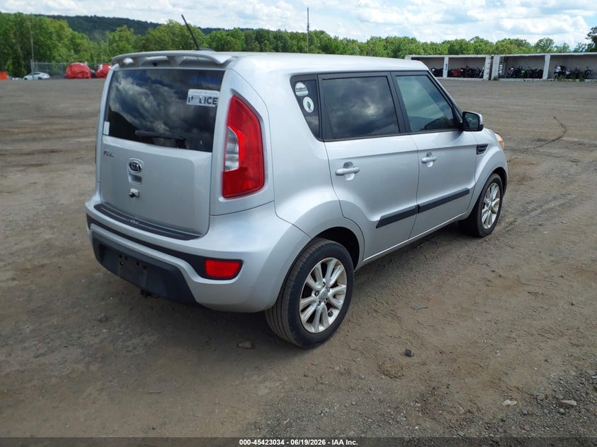 2012 Kia Soul VIN KNDJT2A62C7365429 IAAI salvage auction — NORMAL WEAR, Clear (New Jersey), sold $625 on 2026-07-09 (photo 4)