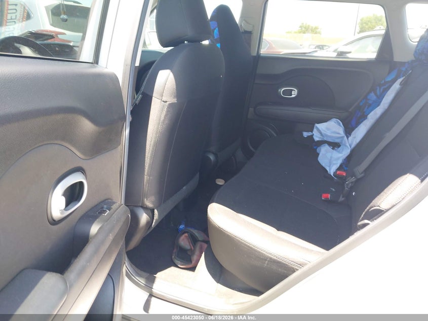 2017 Kia Soul VIN KNDJN2A24H7421224 IAAI salvage auction — THEFT, Salvage Title, sold $2,650 on 2026-07-23 (photo 8)