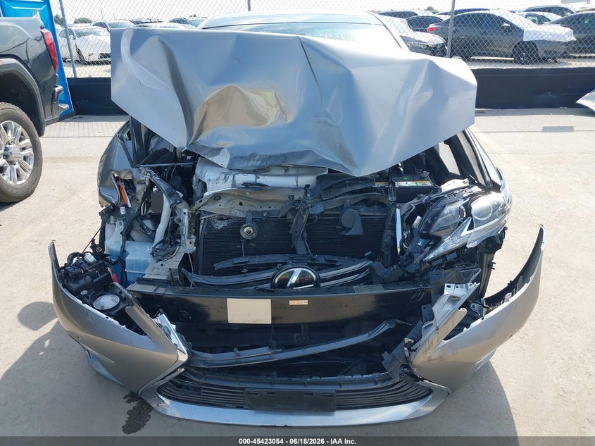 2018 Lexus ES VIN 58ABK1GG7JU083601 IAAI salvage auction — FRONT & REAR, Salvage (Texas), sold $2,650 on 2026-07-11 (photo 6)