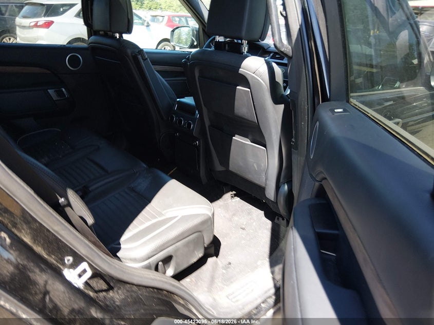 2018 Land rover Discovery VIN SALRT2RV4JA050669 IAAI salvage auction — FRONT END, Salvage Title, sold $10,350 on 2026-07-15 (photo 8)