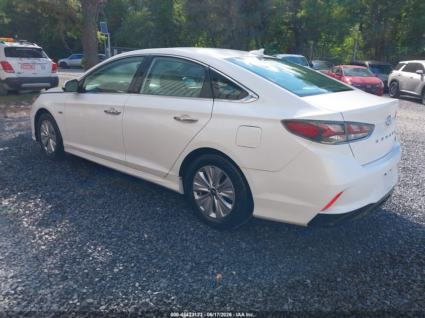 2018 Hyundai Sonata hybrid VIN KMHE24L39JA083741 IAAI salvage auction — NORMAL WEAR, Sf97 (New York), sold $6,100 on 2026-07-23 (photo 3)