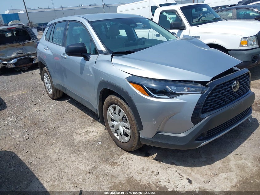 2023 Toyota Corolla cross VIN 7MUAAABG7PV057732 IAAI salvage auction — LEFT FRONT, Salvage Title, sold $7,025 on 2026-07-29 (photo 1)