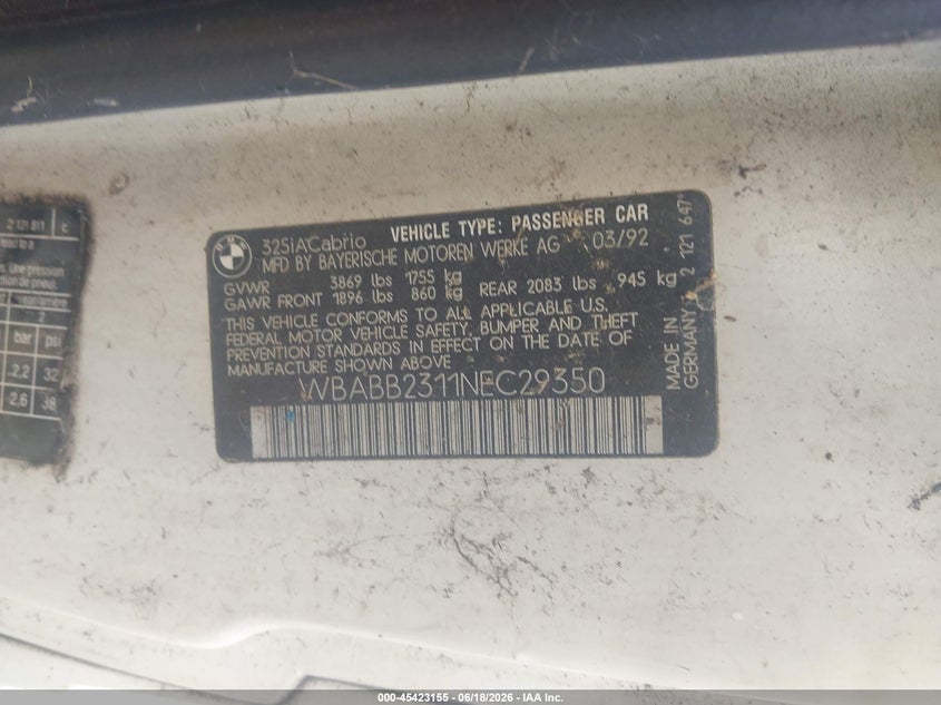 1992 BMW 3 series VIN WBABB2311NEC29350 IAAI salvage auction — NORMAL WEAR, Clear (Missouri), sold $850 on 2026-07-08 (photo 9)