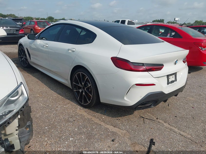 2024 BMW 8er VIN WBAGV2C00RCR92091 IAAI salvage auction — ELECTRICAL, Salvage Title, sold $33,000 on 2026-08-08 (photo 3)