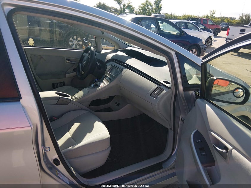 2014 Toyota Prius VIN JTDKN3DU5E1739715 IAAI salvage auction — NORMAL WEAR, Clear (South Carolina), sold $2,500 on 2026-07-14 (photo 5)