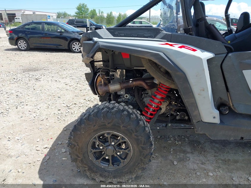2025 Polaris Rzr VIN 3NSNMB997SF047584 IAAI salvage auction — RIGHT SIDE, Bill Of Sale (Wisconsin), sold $9,750 on 2026-07-22 (photo 8)