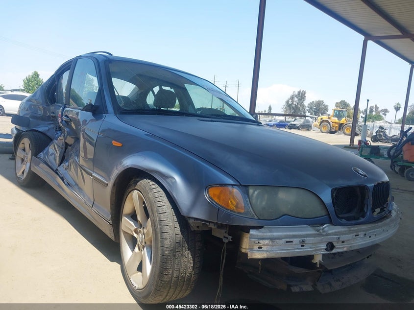 2004 BMW 3 series VIN WBAAZ33414KP83749 IAAI salvage auction — RIGHT SIDE, Salvage (California), sold $525 on 2026-07-07 (photo 1)
