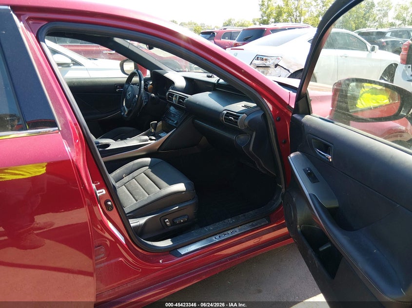 2014 Lexus Is VIN JTHCE1D26E5000190 IAAI salvage auction — FRONT END, Salvage Title, sold $6,300 on 2026-08-01 (photo 5)