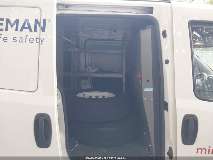 2017 Ram Promaster city VIN ZFBERFAB3H6F20805 IAAI salvage auction — FRONT END, Salvage Title, sold $1,550 on 2026-07-22 (photo 8)