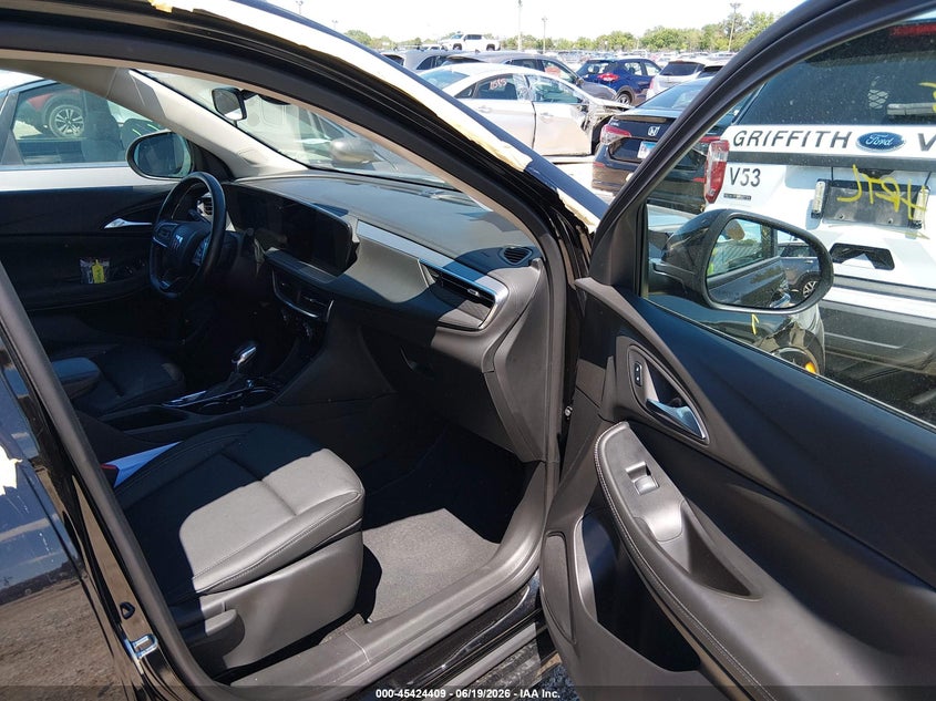 2024 Buick Encore gx VIN KL4AMDSL0RB001930 IAAI salvage auction — RIGHT SIDE, Wait Title, sold $7,900 on 2026-09-29 (photo 5)
