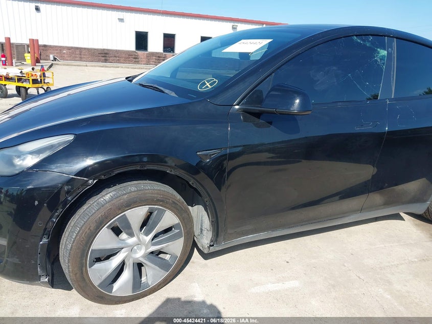 2021 Tesla Model y VIN 5YJYGDEE1MF258528 IAAI salvage auction — LEFT SIDE, Clear (Texas), sold $6,550 on 2026-07-21 (photo 6)