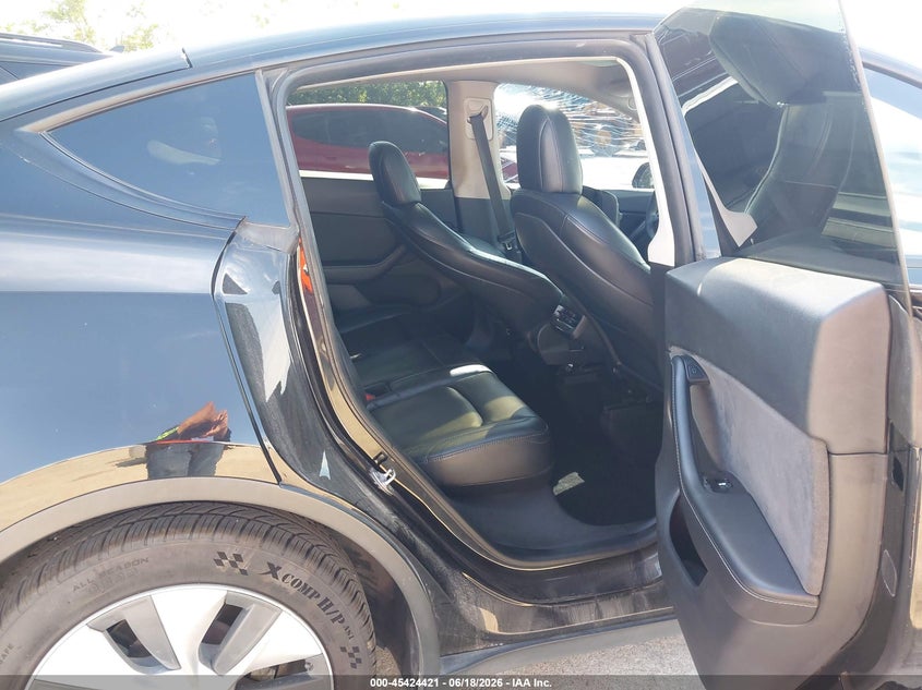 2021 Tesla Model y VIN 5YJYGDEE1MF258528 IAAI salvage auction — LEFT SIDE, Clear (Texas), sold $6,550 on 2026-07-21 (photo 8)