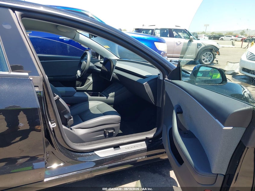 2026 Tesla Model 3 VIN 5YJ3E1EA1TF127433 IAAI salvage auction — LEFT FRONT, Salvage Title, sold $11,600 on 2026-07-28 (photo 5)