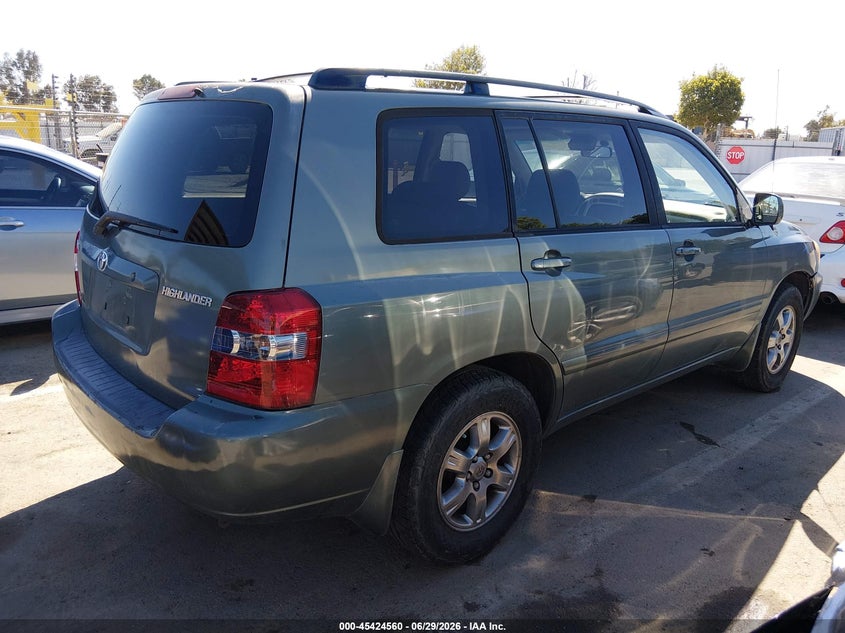 2005 Toyota Highlander VIN JTEDP21A650091164 IAAI salvage auction — NORMAL WEAR, Clear - Dealer Only (California), sold $825 on 2026-07-28 (photo 4)