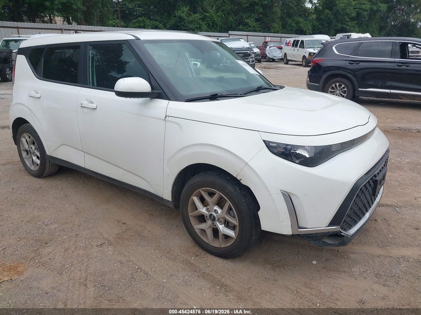 2024 Kia Soul VIN KNDJ23AU0R7914593 IAAI salvage auction — FRONT END, Salvage Title, sold $2,050 on 2026-07-23 (photo 1)