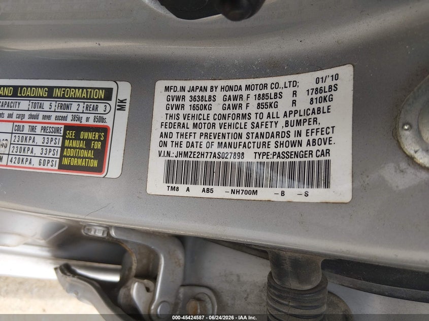 2010 Honda Insight VIN JHMZE2H77AS027898 IAAI salvage auction — FRONT END, Salvage (North Carolina), sold $325 on 2026-07-20 (photo 9)