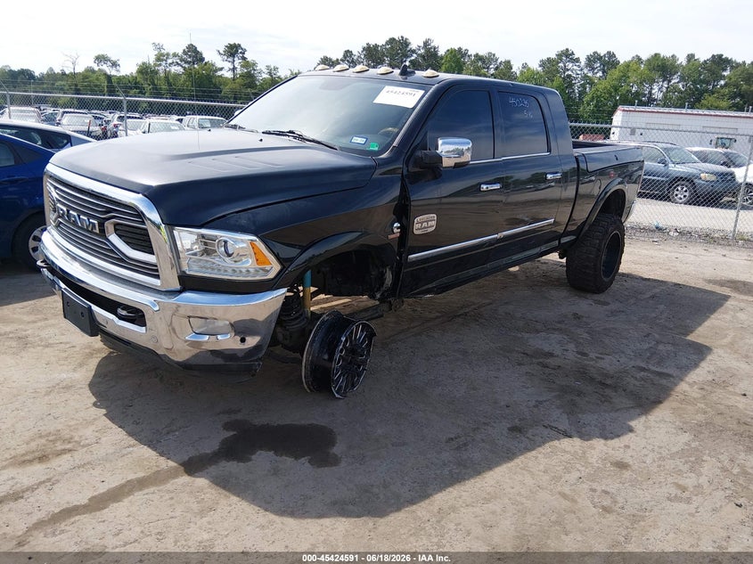 2018 Ram 2500 VIN 3C6UR5PL9JG135146 IAAI salvage auction — SIDE, Salvage Title, sold $12,600 on 2026-07-19 (photo 2)