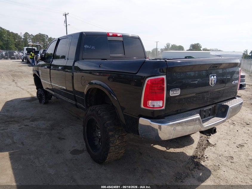 2018 Ram 2500 VIN 3C6UR5PL9JG135146 IAAI salvage auction — SIDE, Salvage Title, sold $12,600 on 2026-07-19 (photo 3)